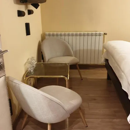 アパートホテル Era